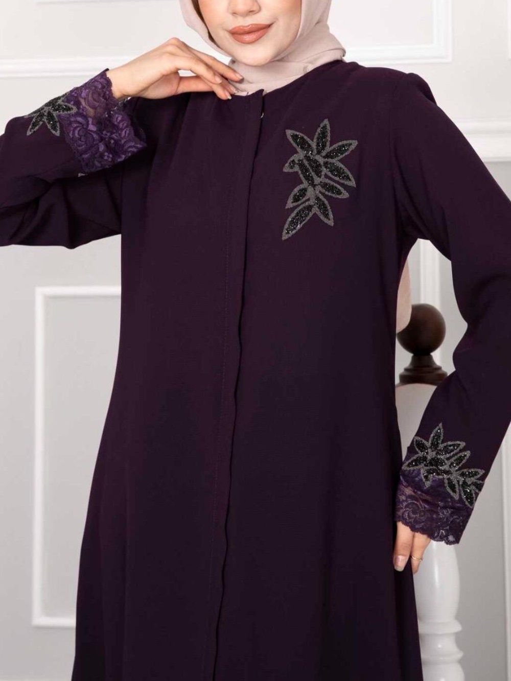 Modest ABAYA -Floral Detail Lace Modest Abaya NWT Purple XL - Picture 2 of 8